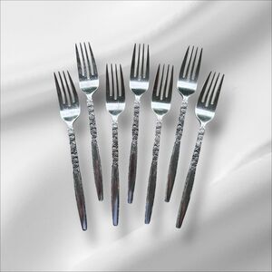 Vintage Oneida Everbrite Japan Premier EVS39 Set Of 7 Dinner Forks Silverware